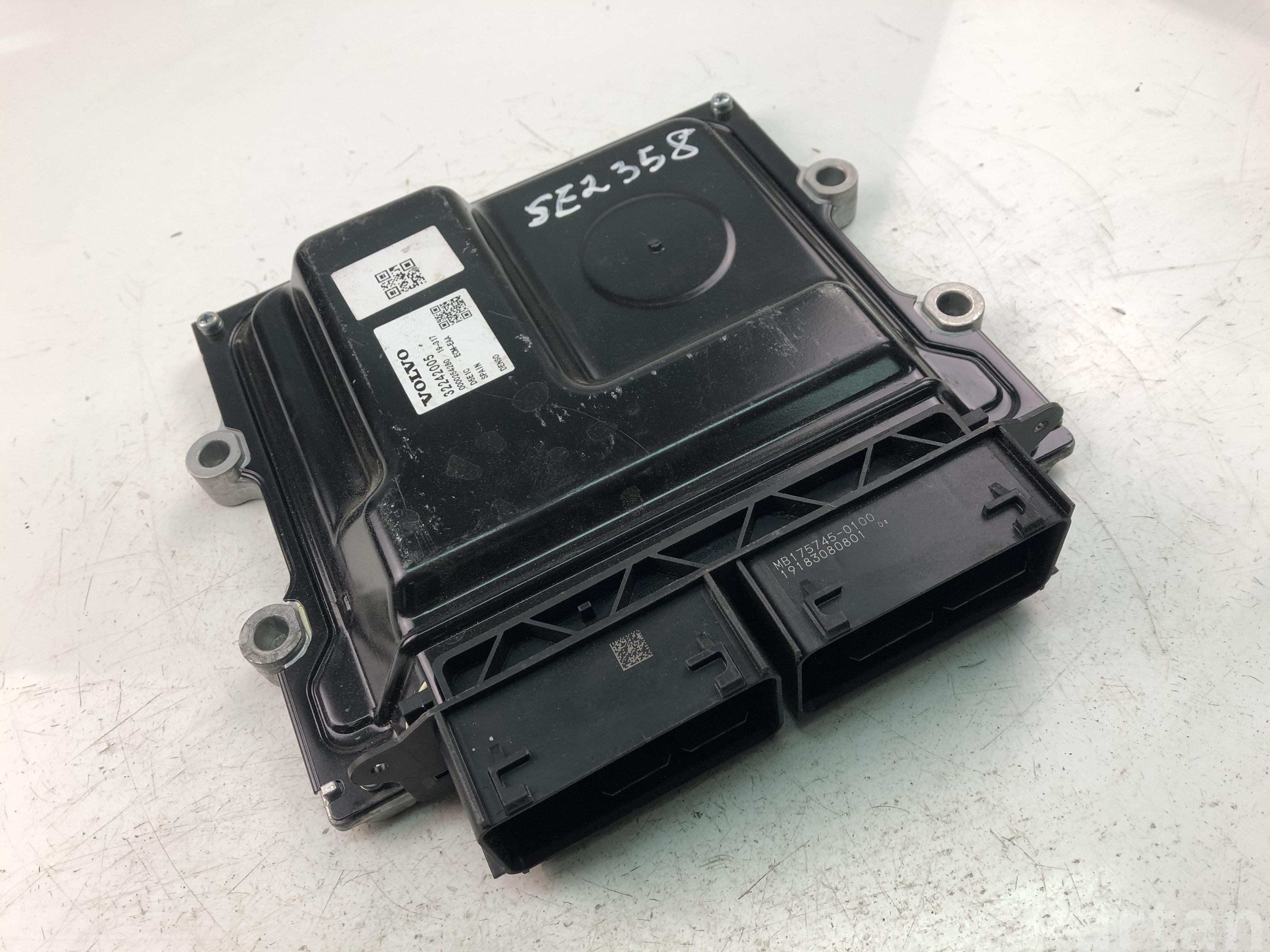 Volvo V Ii Control Unit For Engine