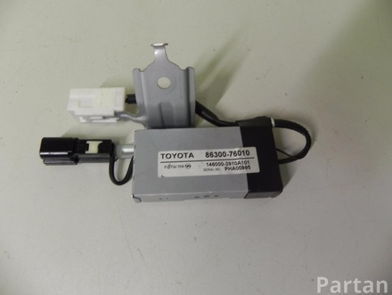 Lexus 86300-76010 / 8630076010 CT (ZWA10_) 2012 Amplificador de antena