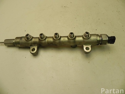 Mazda 1151 3 (BL) 2010 Fuel rail