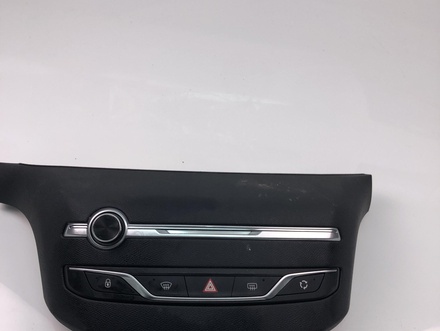 Peugeot 96777660ZD 308 SW II 2018 Controller/Schalter