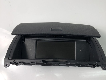 Mercedes-Benz A2046801231 C-CLASS (W204) 2012 Display