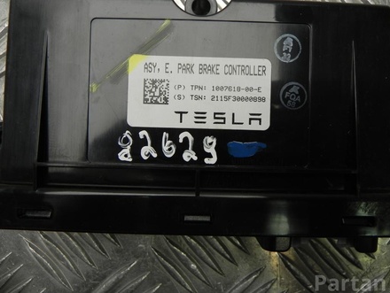 Tesla 1007618-00-E / 100761800E MODEL S 2015 Unidad de control para frenos de estacionamiento electromecánicos