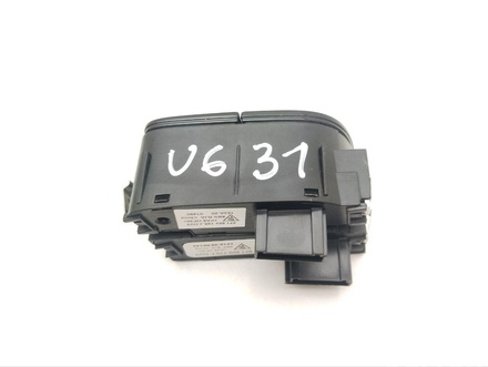 Porsche 971.959.770.F, 971.962.125.J / 971959770F, 971962125J Cayenne 9Y0 9Y3 2021 Memory switch for seat adjustment