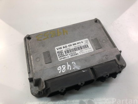 Škoda 03E906023Q FABIA I Combi (6Y5) 2007 Control unit for engine