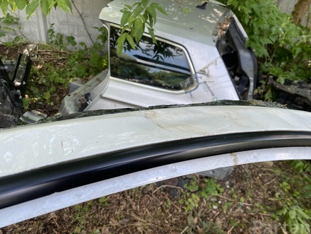 Tesla Model Y 2022 Cuarto cuerpo del coche Right Front