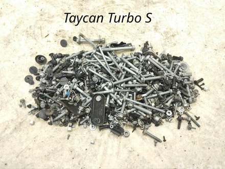 Porsche Taycan 2021 Bolt Kit