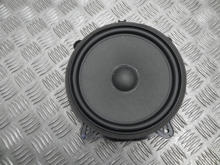 Tesla 1079744-00-E / 107974400E Model Y 2022 Loudspeaker Front