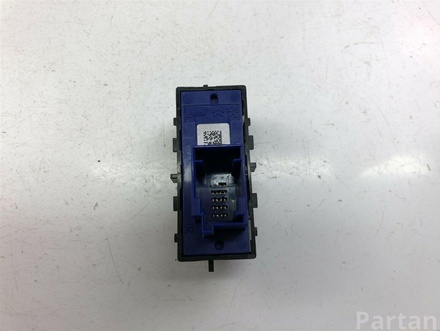 Peugeot  98033305ZD / 98033305ZD 308 SW II 2015 Switch module for seat