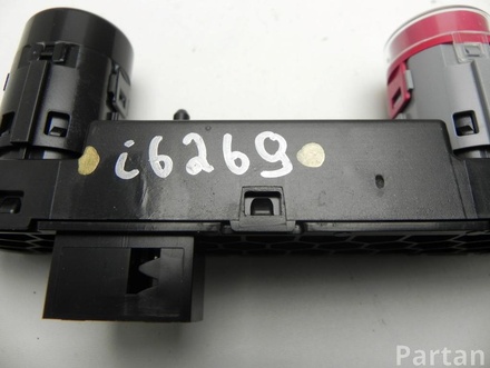 Fiat 07356109130, 30281077 500X (334_) 2016 Multiple switch