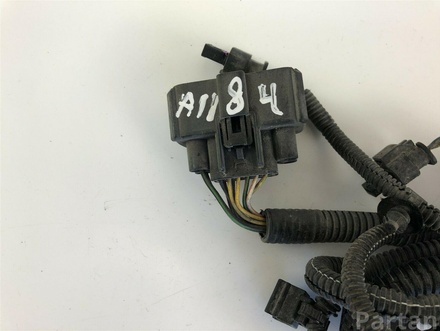 Volvo 31327377 V40 Hatchback 2017 Cable de freno de estacionamiento