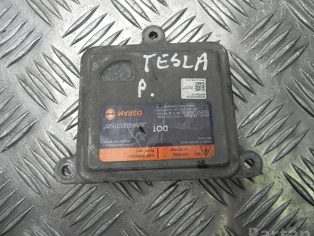 Tesla A70525700DG MODEL S 2015 Módulo de luces ECU