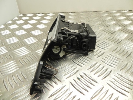 Mercedes-Benz A 212 830 01 54 / A2128300154 E-CLASS (W212) 2012 Air vent