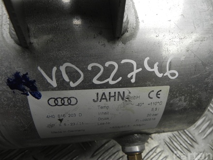 Audi 4H0 616 203 D / 4H0616203D A8 (4H_) 2012 Unterdruckbehälter