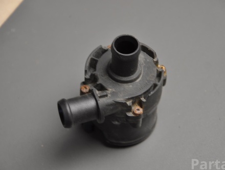 Land Rover 0392023249 ; DX2318D474AC / 0392023249, DX2318D474AC DISCOVERY SPORT (L550) 2016 Additional water pump